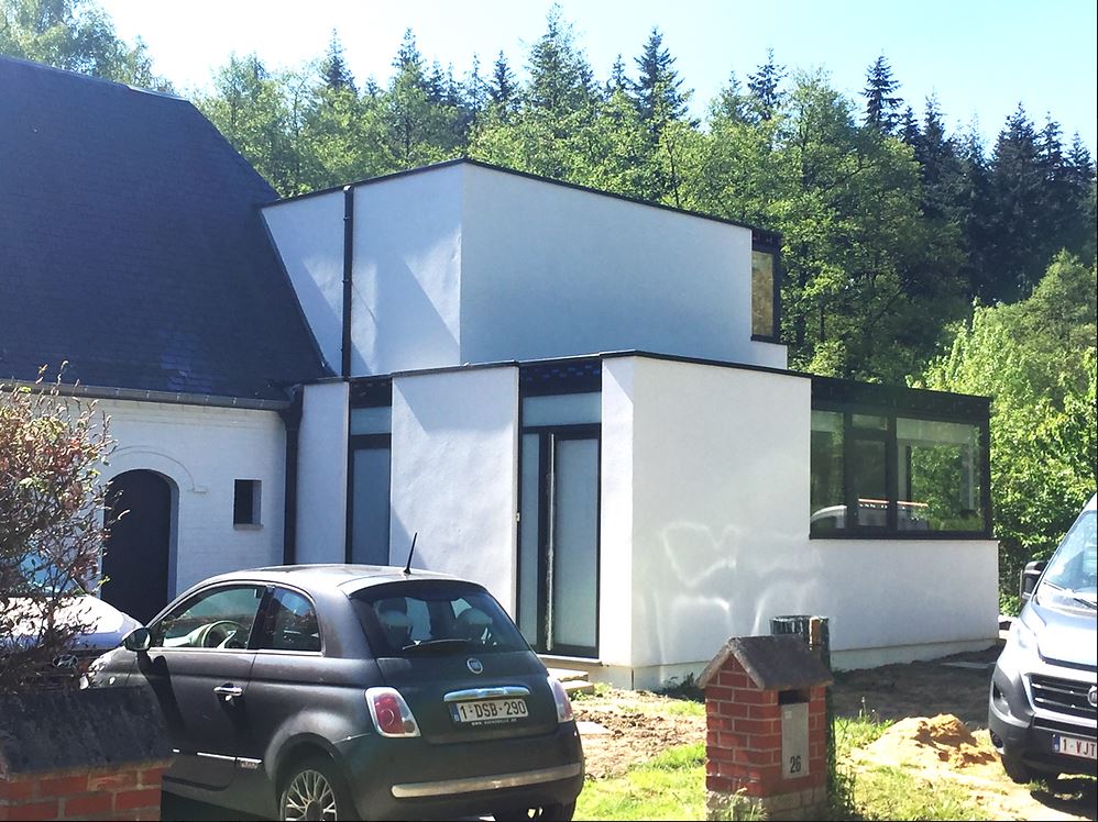 Extension contemporaine à Genappe
